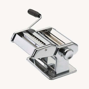 pastamaskine i staal